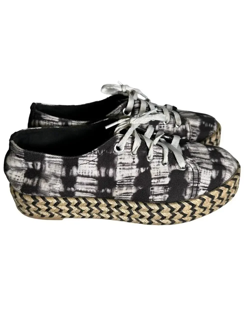 Circus by Sam Edelman step up